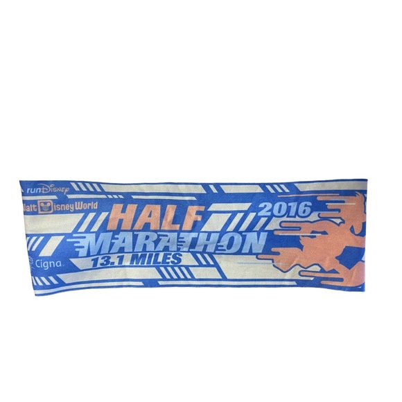 2016 Disney runDisney Walt Disney World Half Marathon 13.1 Bondi Band Headband - Picture 1 of 3